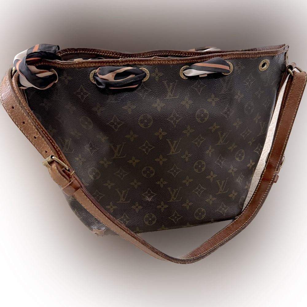 ✨🤎✨Vintage Louis Vuitton Monogram Bag - Picture 4 of 12